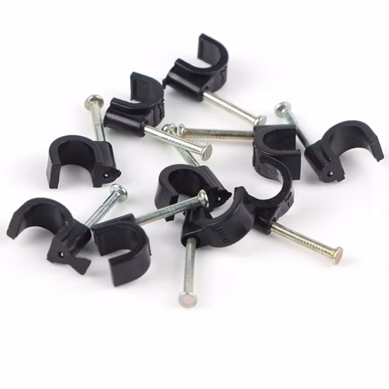 Clip de cable de pared plana de plástico eléctrico de tipo plano con clavo